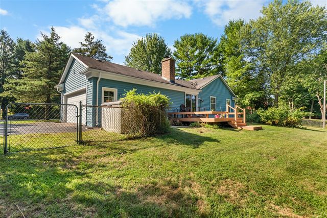 6607 Fleming Creek Drive, Ypsilanti, MI 48198