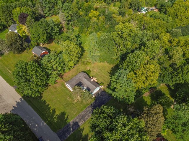 6607 Fleming Creek Drive, Ypsilanti, MI 48198