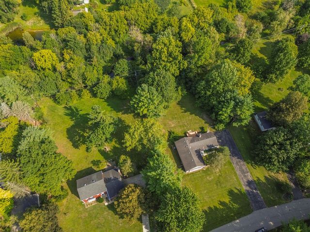 6607 Fleming Creek Drive, Ypsilanti, MI 48198