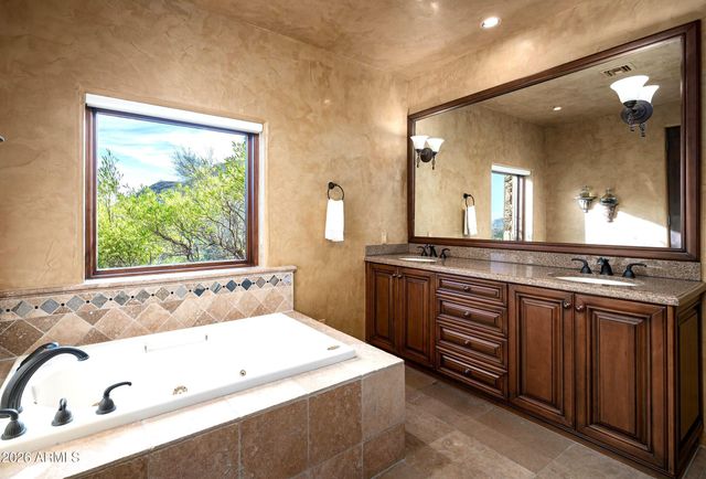 9616 E AW TILLINGHAST Road, Scottsdale, AZ 85262