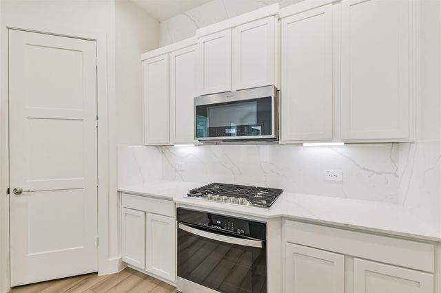 218 Springfield Terrace Court, Conroe, TX 77304