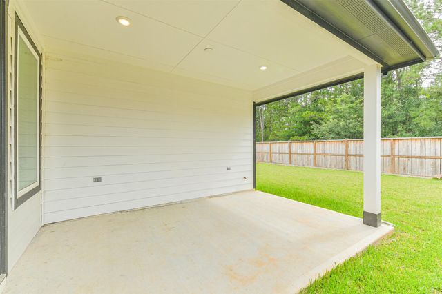 218 Springfield Terrace Court, Conroe, TX 77304