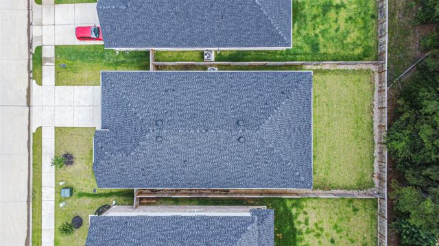 218 Springfield Terrace Court, Conroe, TX 77304