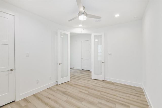 218 Springfield Terrace Court, Conroe, TX 77304