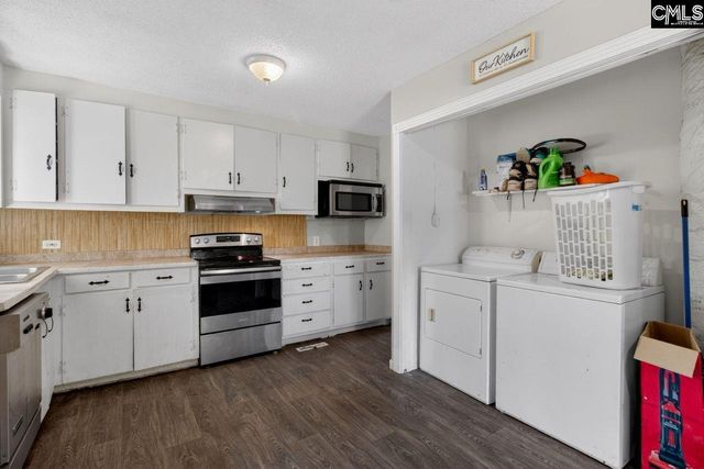 502 May Street, St. George, SC 29477