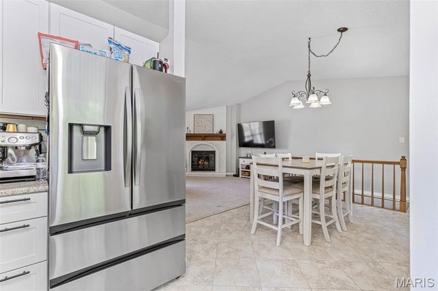 7138 Shady Hill Drive, St Louis, MO 63129