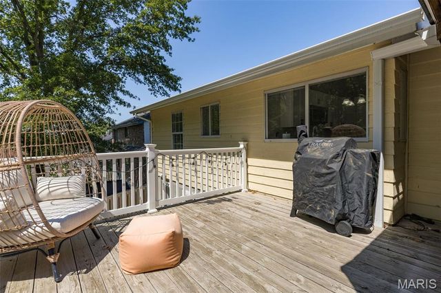 7138 Shady Hill Drive, St Louis, MO 63129