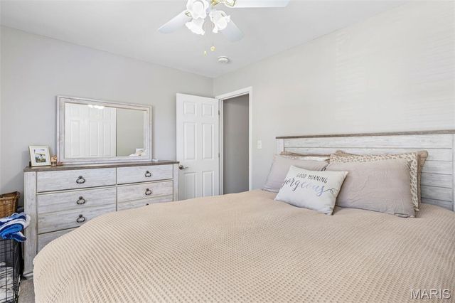 7138 Shady Hill Drive, St Louis, MO 63129