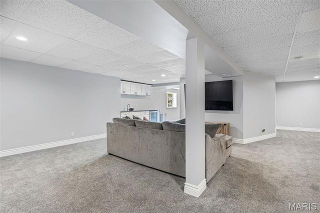 7138 Shady Hill Drive, St Louis, MO 63129