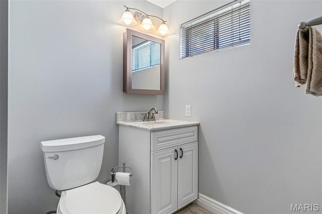 7138 Shady Hill Drive, St Louis, MO 63129