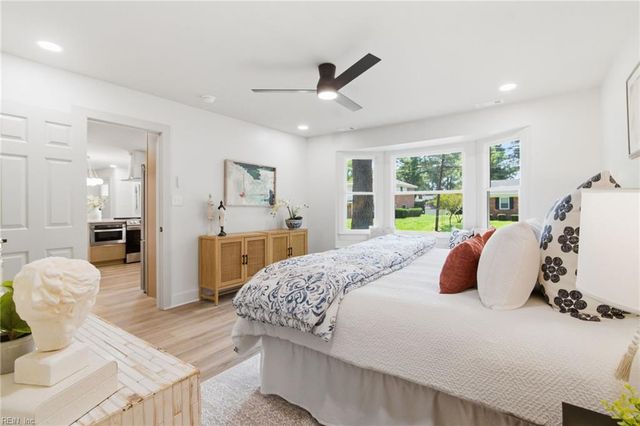 4800 Colonial LN, Portsmouth, VA 23703