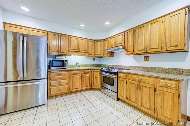 1204 Seatick Road, Otisco, IN 47163