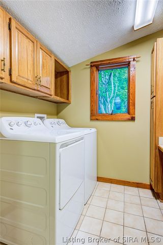 1204 Seatick Road, Otisco, IN 47163