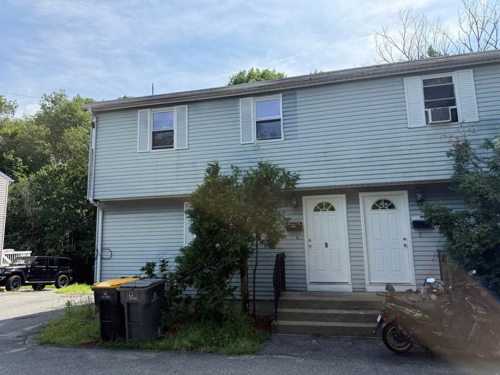9 Cove Ave 9, Framingham, MA 01702