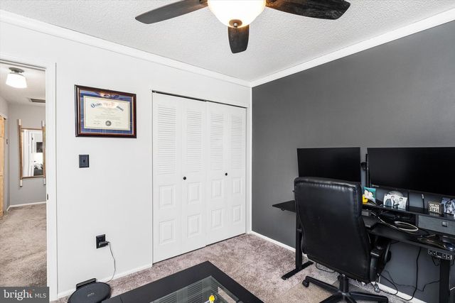 38 CHAMBORD CT, Hamilton, NJ 08619