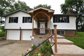 21282 Parallel Road, Tonganoxie, KS 66086