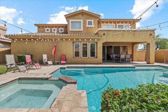 4053 E Thunderheart Court, Gilbert, AZ 85297