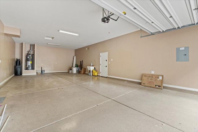 4053 E Thunderheart Court, Gilbert, AZ 85297