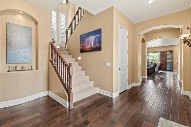 4053 E Thunderheart Court, Gilbert, AZ 85297