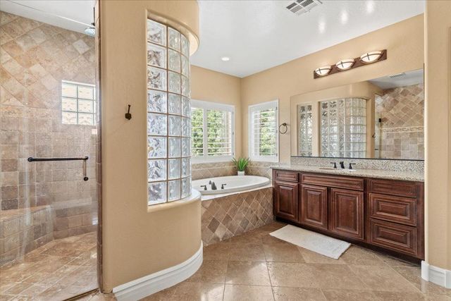 4053 E Thunderheart Court, Gilbert, AZ 85297