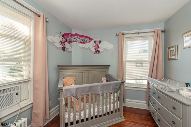 191 Smith St, Newark City, NJ 07106