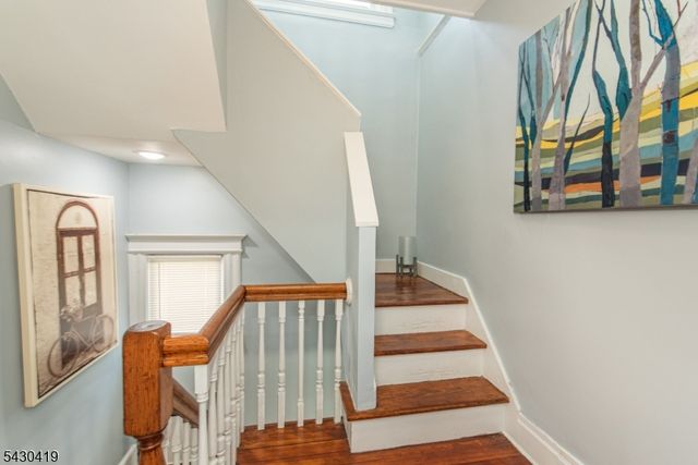 191 Smith St, Newark City, NJ 07106