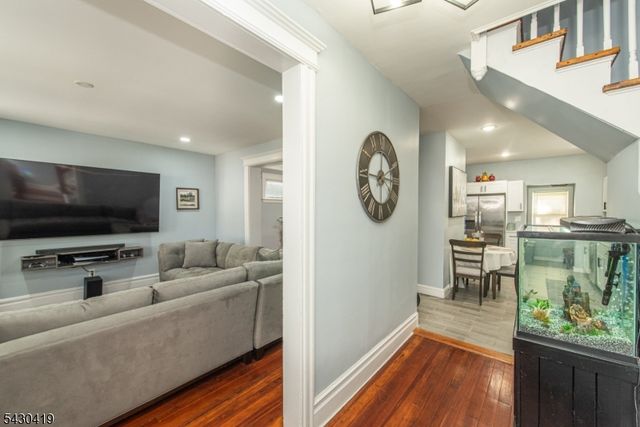 191 Smith St, Newark City, NJ 07106
