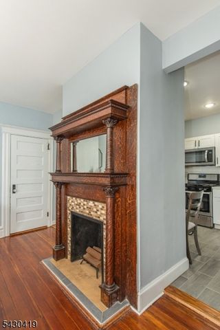 191 Smith St, Newark City, NJ 07106