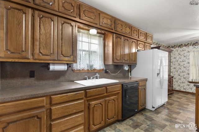 3016 CUNNINGHAM DRIVE, Wichita Falls, TX 76308