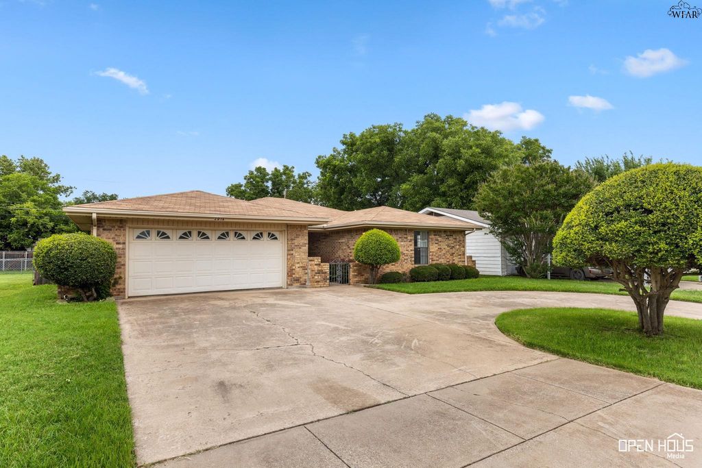 3016 CUNNINGHAM DRIVE, Wichita Falls, TX 76308