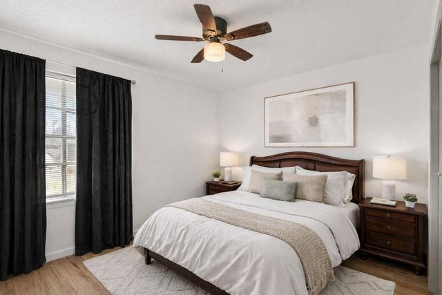 3238 Knotty Oaks Trail, Houston, TX 77045