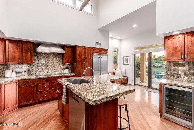 3105 E MARSHALL Avenue, Phoenix, AZ 85016