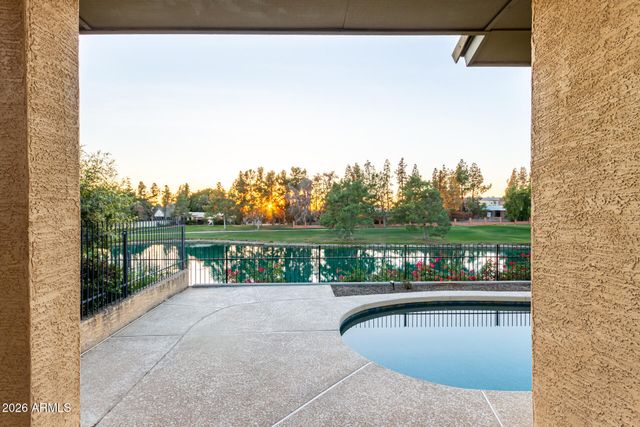 3105 E MARSHALL Avenue, Phoenix, AZ 85016