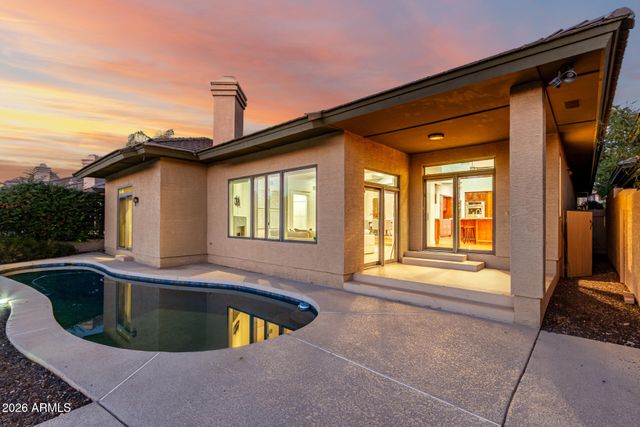 3105 E MARSHALL Avenue, Phoenix, AZ 85016