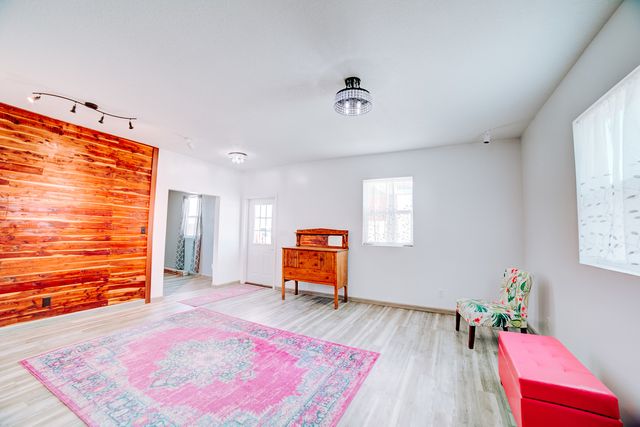 100 E Lyle Street, Milford, IL 60953