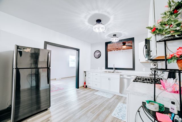 100 E Lyle Street, Milford, IL 60953