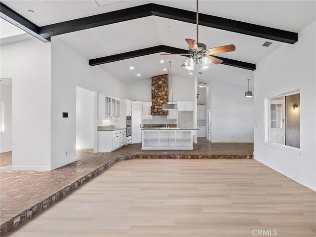 8135 Winmar, Hesperia, CA 92344