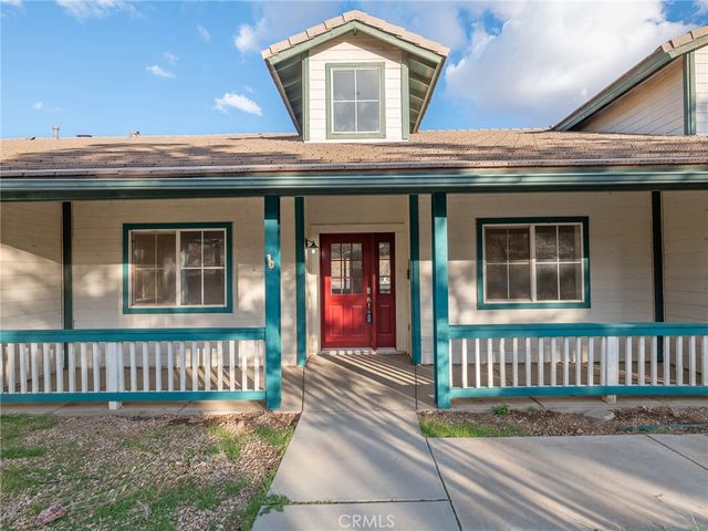 8135 Winmar, Hesperia, CA 92344