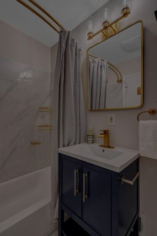 8213 SPRINGFIELD VILLAGE DR, Springfield, VA 22152