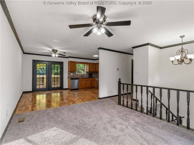 305 Springlea Drive, Winfield, WV 25213