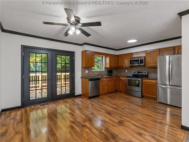 305 Springlea Drive, Winfield, WV 25213