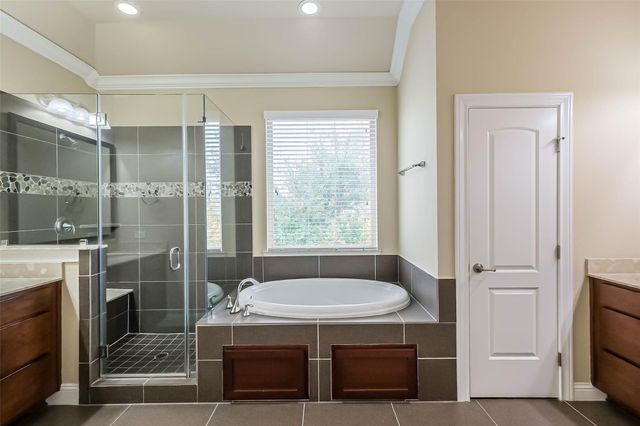 6011 Kansas Street C, Houston, TX 77007