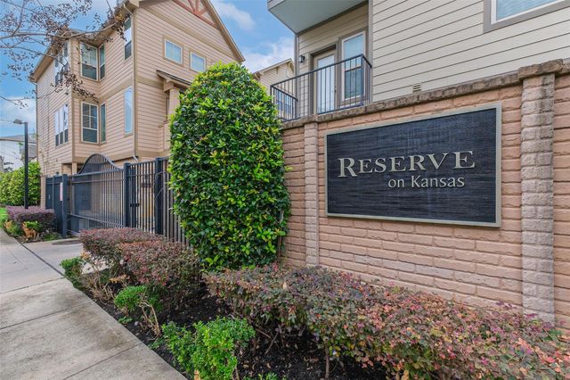 6011 Kansas Street C, Houston, TX 77007