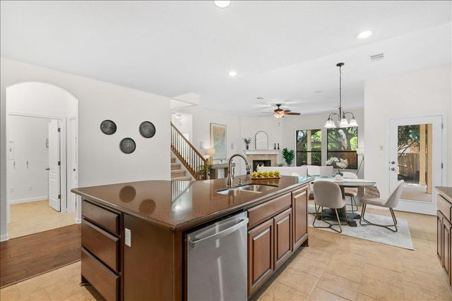 11324 Cherisse DR, Austin, TX 78739