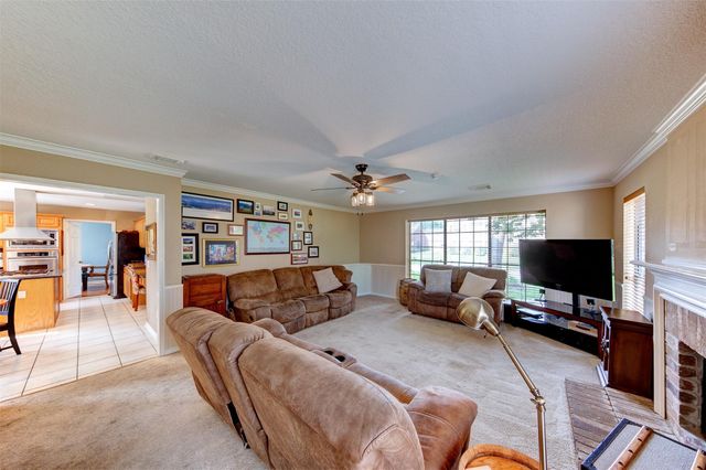 113 Coral Bay Drive, League City, TX 77573