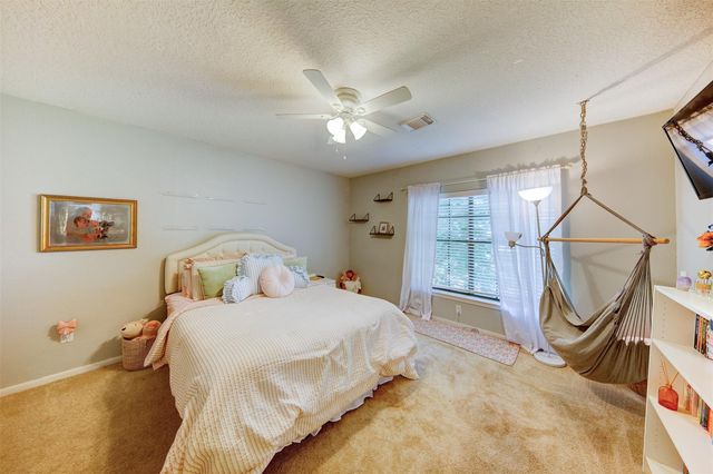 113 Coral Bay Drive, League City, TX 77573