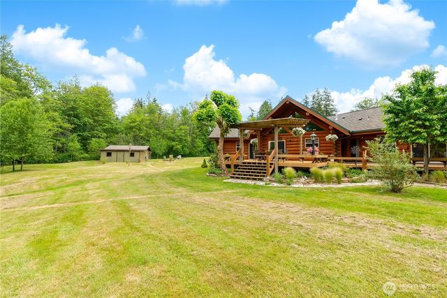 8443 Kickerville Road, Blaine, WA 98230