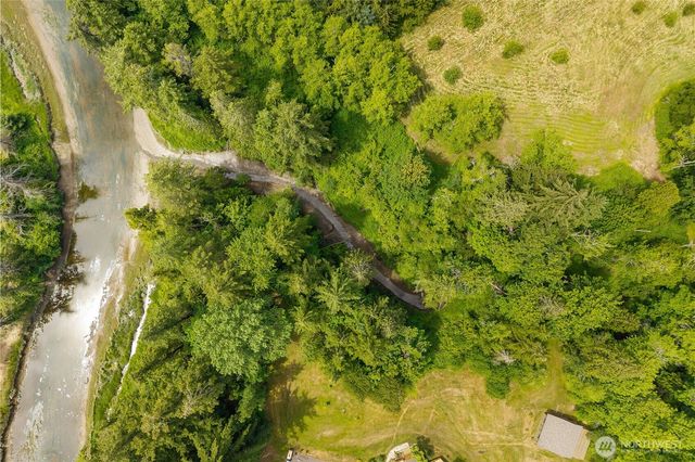8443 Kickerville Road, Blaine, WA 98230