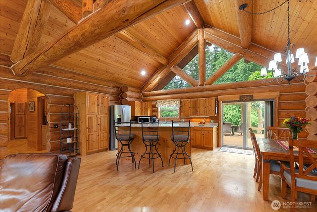 8443 Kickerville Road, Blaine, WA 98230