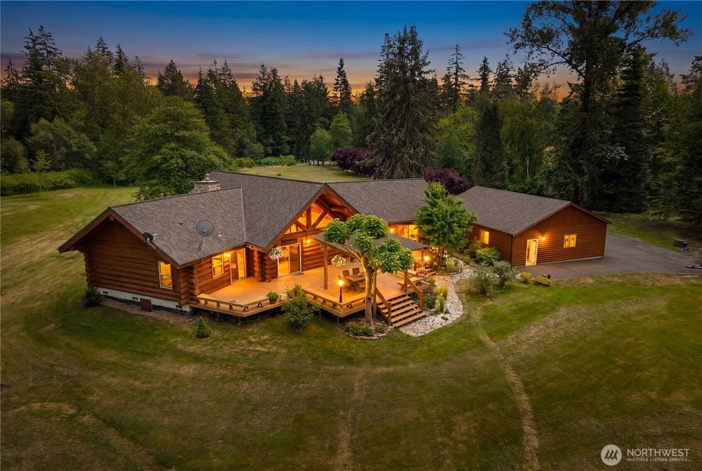 8443 Kickerville Road, Blaine, WA 98230